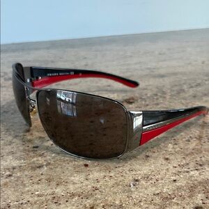 PRADA SPR74G Sunglasses in color 5AV1A1